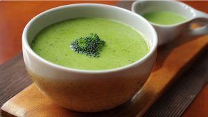 Суп-пюре з броколі