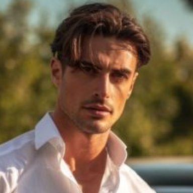 Профіль photo of Мирон